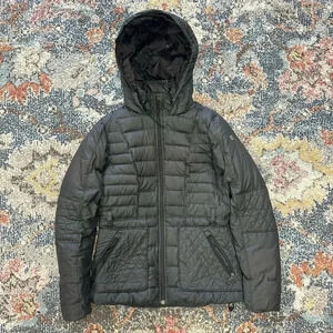 The North Face 600 Black Puffer  Jacket Small